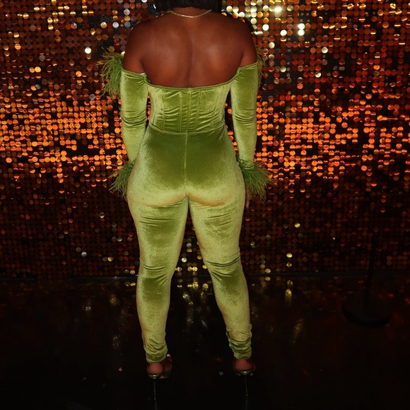 FEATHERED JUMPSUIT - Picture 5 of 5